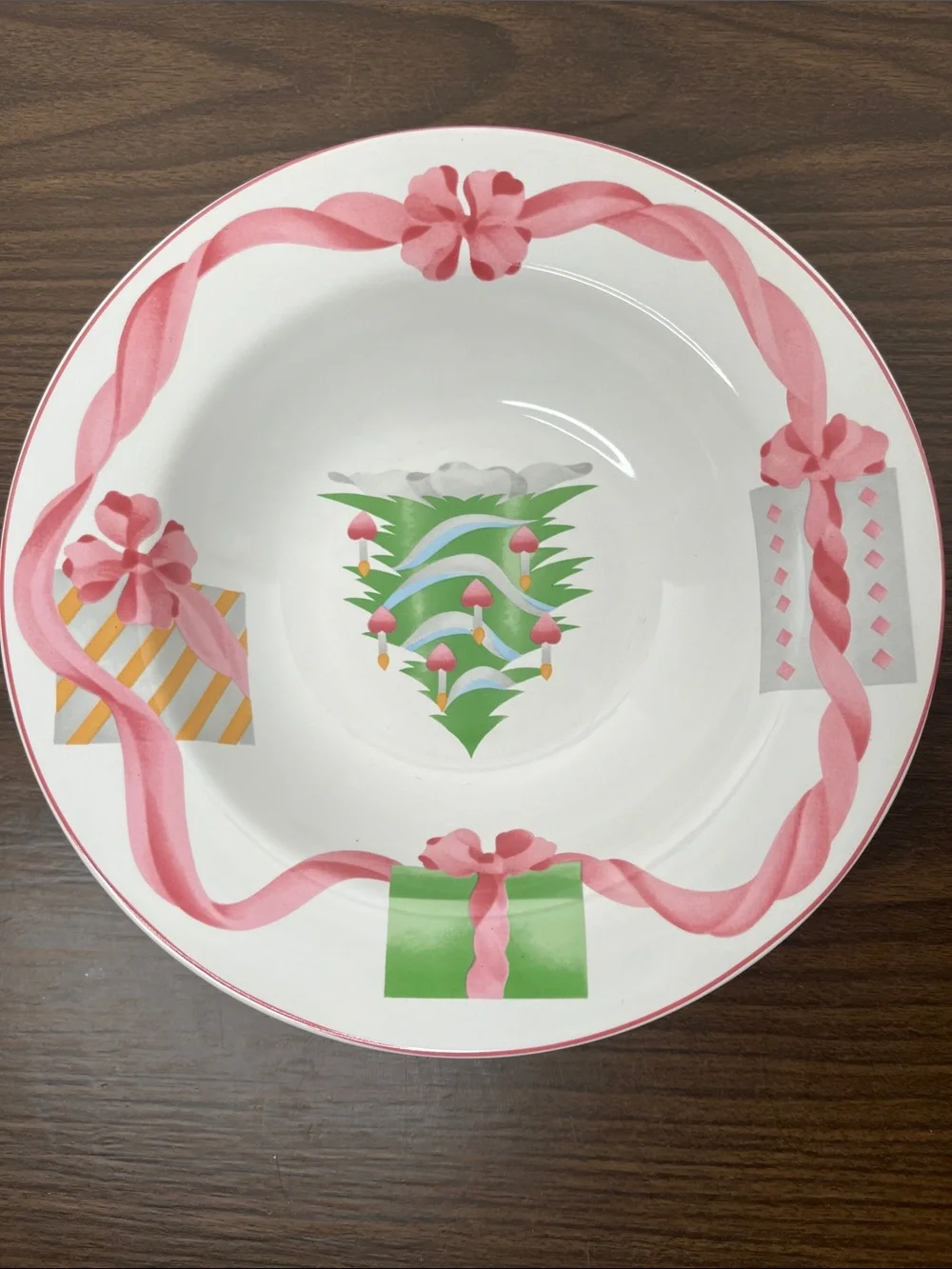 1 print error rimmed Soup Bowl